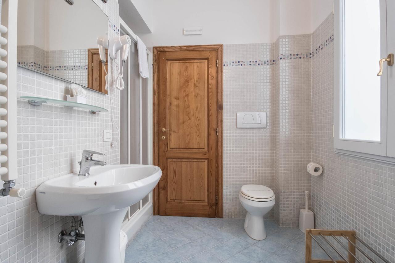 Hotel Casa Betania Casa Per Ferie à Florence Extérieur photo