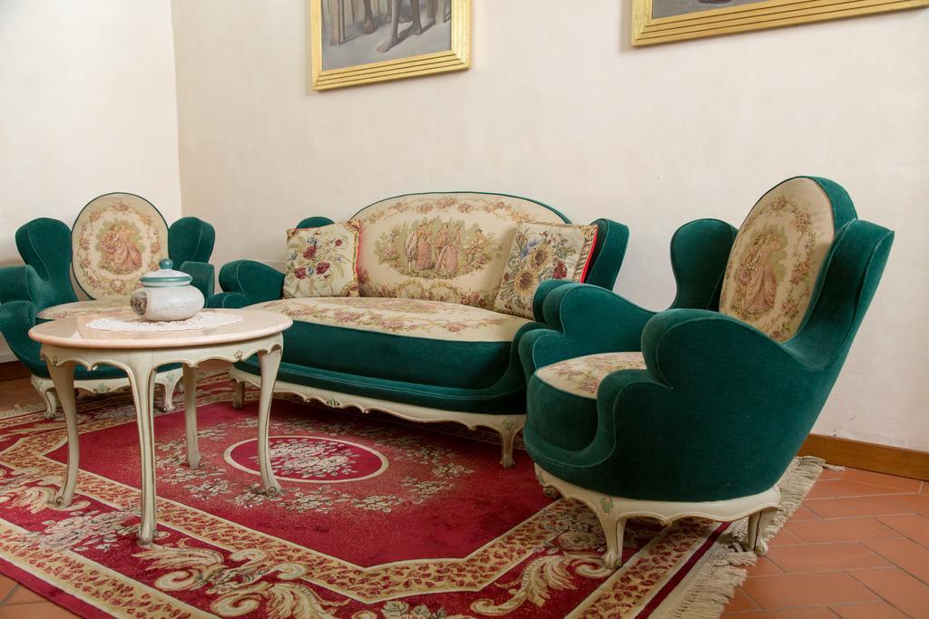 Hotel Casa Betania Casa Per Ferie à Florence Extérieur photo
