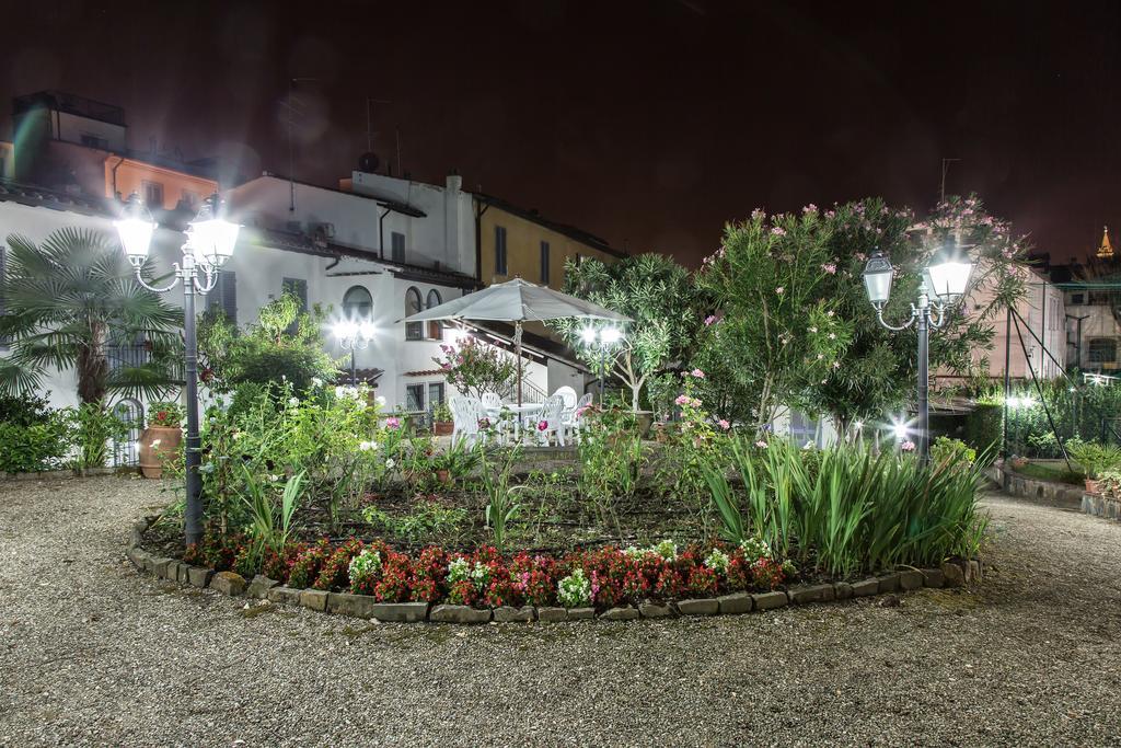 Hotel Casa Betania Casa Per Ferie à Florence Extérieur photo