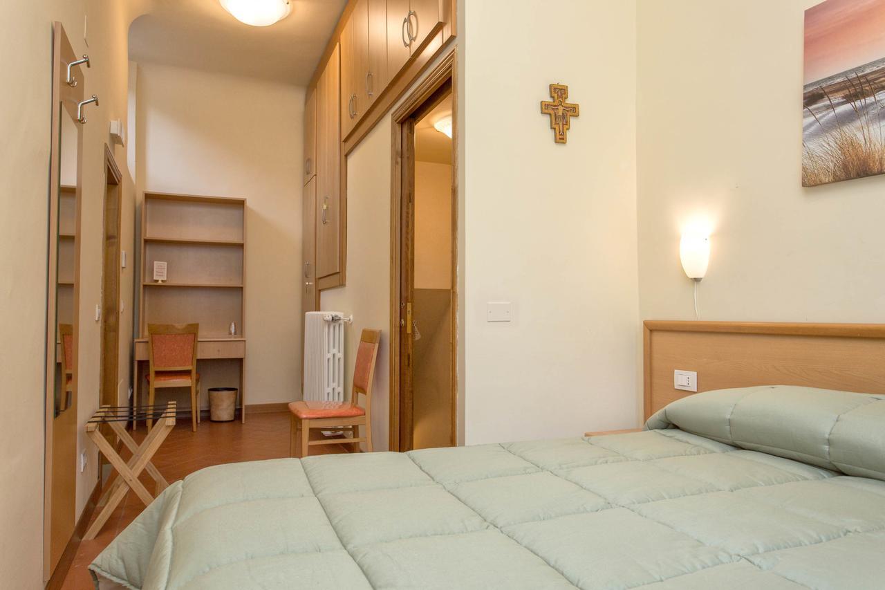 Hotel Casa Betania Casa Per Ferie à Florence Extérieur photo